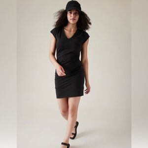 NWT Athleta Effortless Tee Dress. Black. Size Large